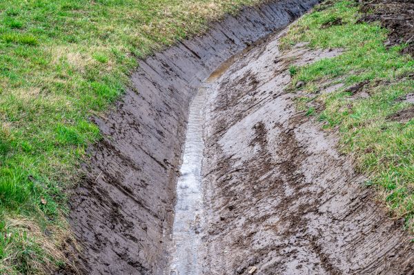 Cost of Drainage Ditch Construction in Santa Cruz